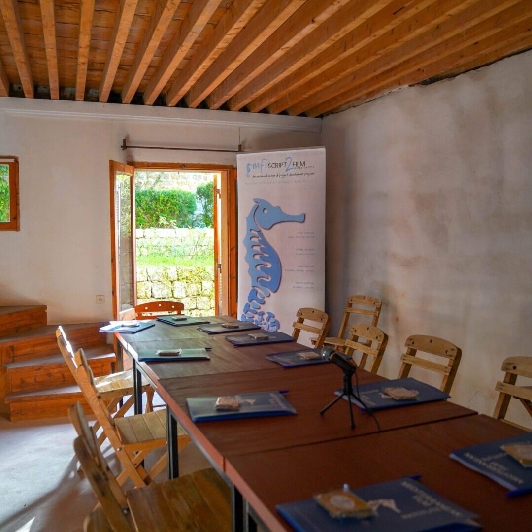 laz00036-scaled_1581_107777576